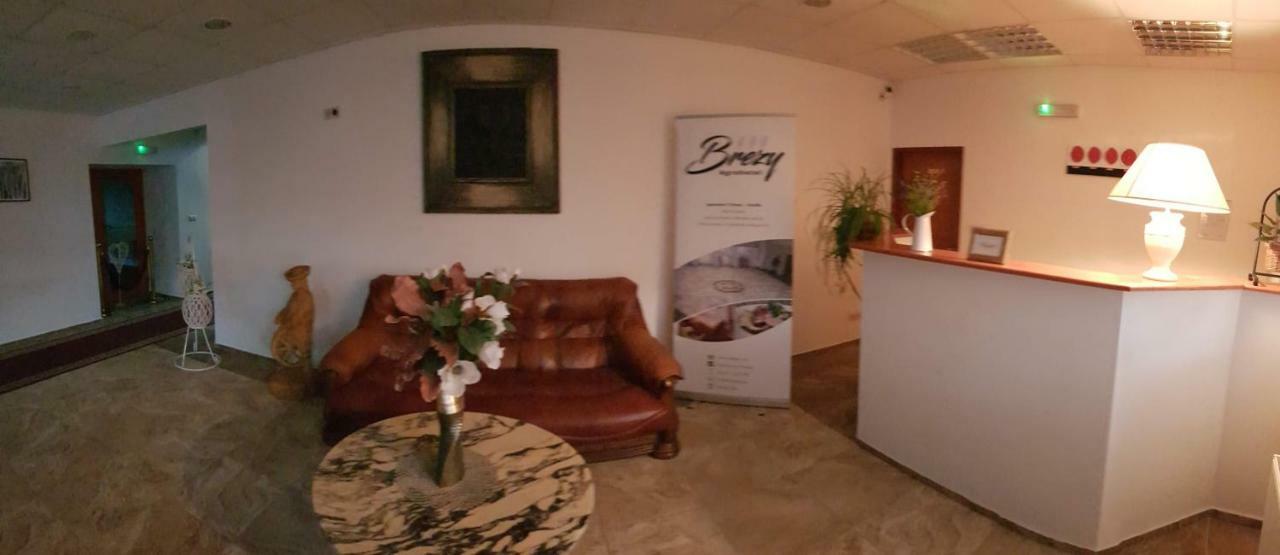 Agrohotel Tri Brezy Hrustin Luaran gambar